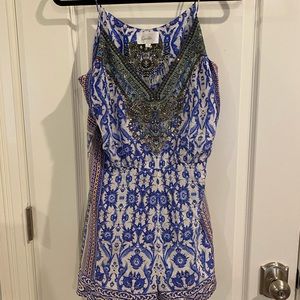 Camilla romper with tie belt. 100% silk. Size 1